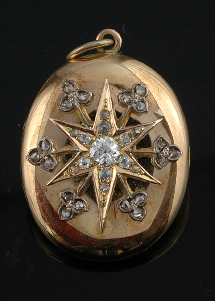 Appraisal: A VICTORIAN DIAMOND LOCKET Circa The ct gold oval hinged