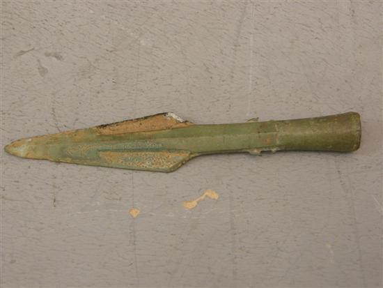 Appraisal: Antique Chinese bronze spear tip length