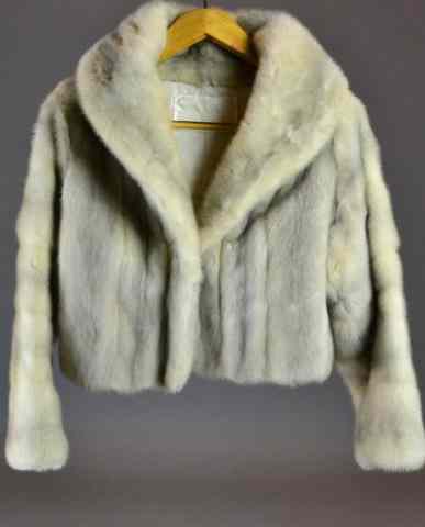 Appraisal: IVORY GREY MINK JACKETGorgeous Ivory-Gray mink ladies jacket by Wrubel