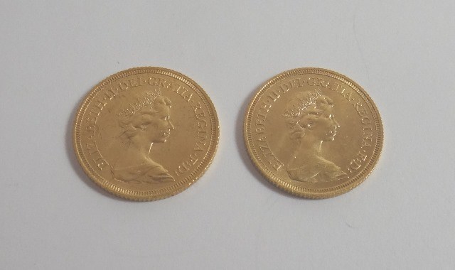 Appraisal: Two Elizabeth II sovereigns both