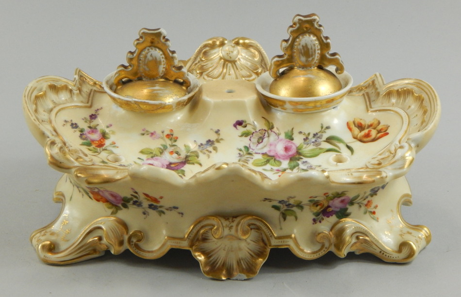 Appraisal: A Jacob Petit Paris porcelain ink stand painted with flowers