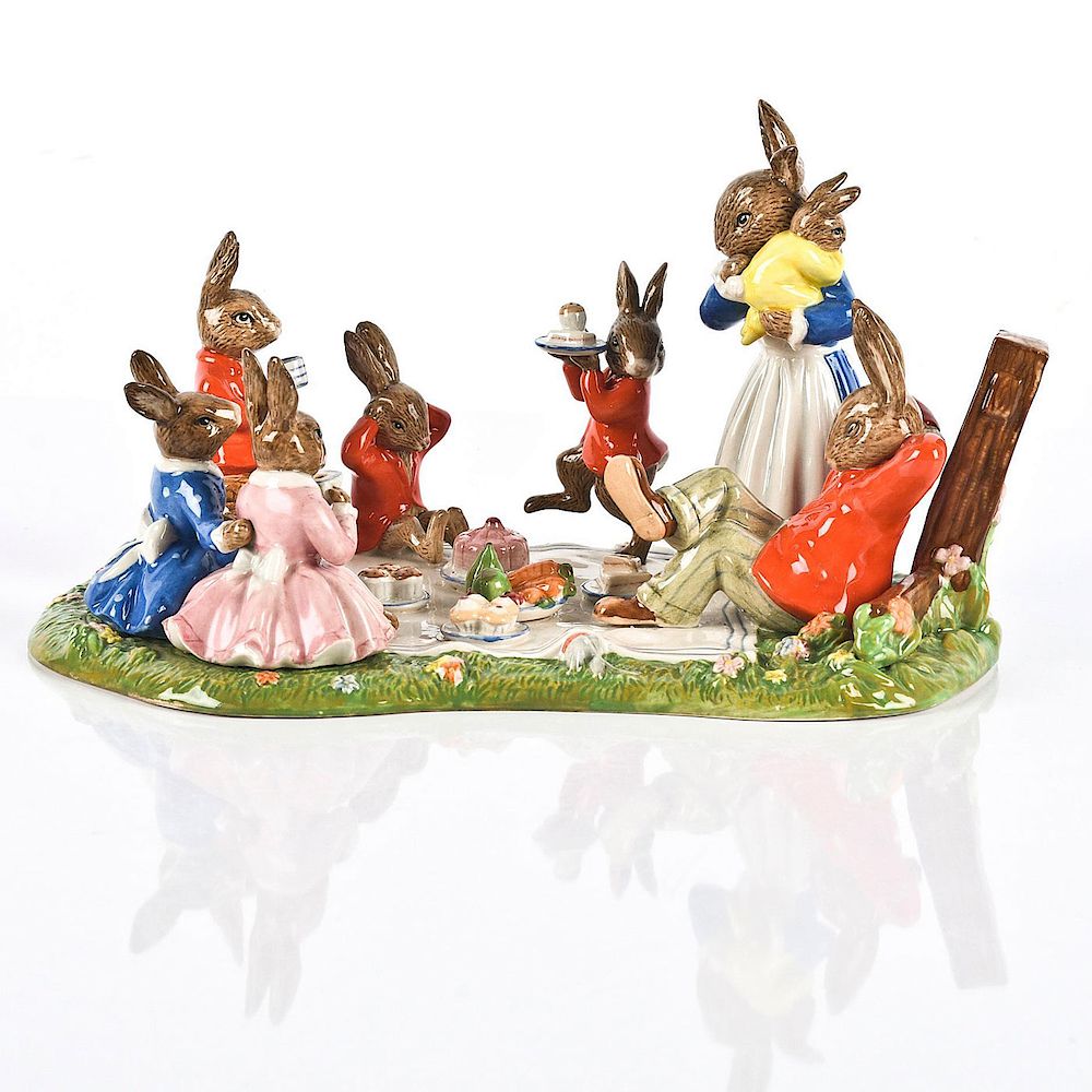 Appraisal: ROYAL DOULTON BUNNYKINS FAMILY PICNIC DB Limited edition of Tableaux