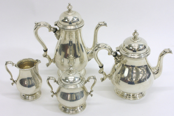 Appraisal: INTERNATIONAL STERLING SILVER COFFEE TEA SET pieces in the Kenilworth