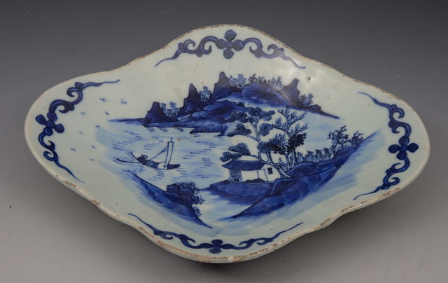 Appraisal: AN TH CENTURY CHINESE BLUE AND WHITE STAND of footed