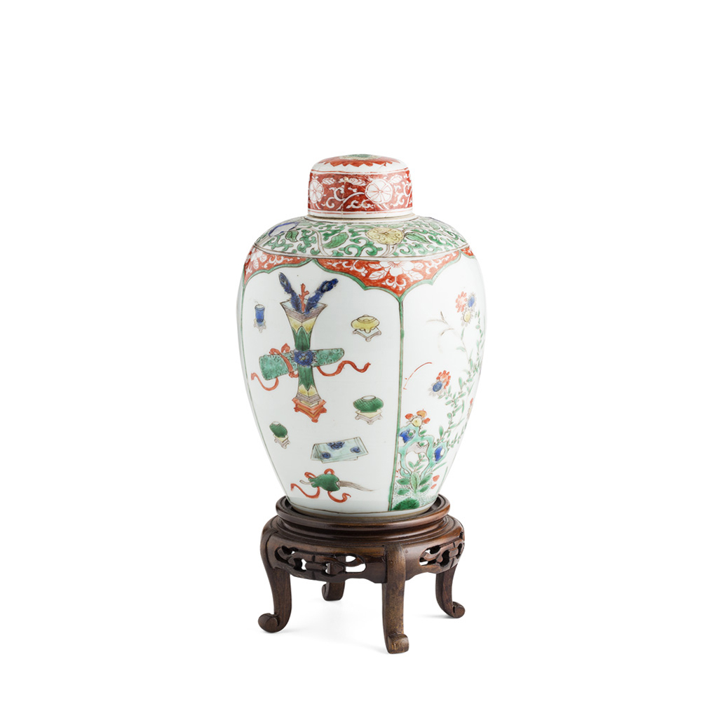 Appraisal: FAMILLE VERTE COVERED URN KANGXI PERIOD the sides painted with