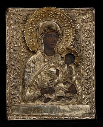 Appraisal: RUSSIAN ICON THE MADONNA AND CHILD Oil on panel the