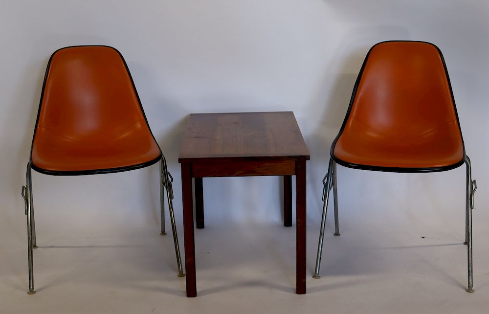 Appraisal: MIDCENTURY Knoll Eames Chairs Together With A Rosewood End Table