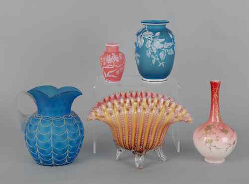 Appraisal: Decorative art glass tableware ca to include a cameo overlay