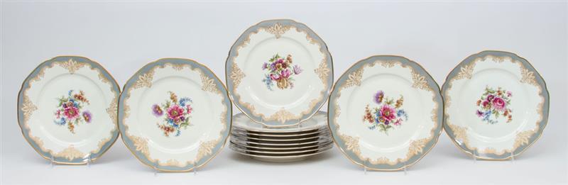 Appraisal: SET OF TWELVE TISSCHENREUTH TRANSFER-PRINTED DINNER PLATES Marked 'Decorated in