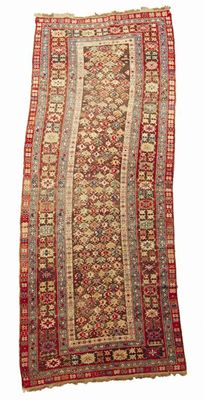 Appraisal: A Karabakh runner South West Caucasus late th century x