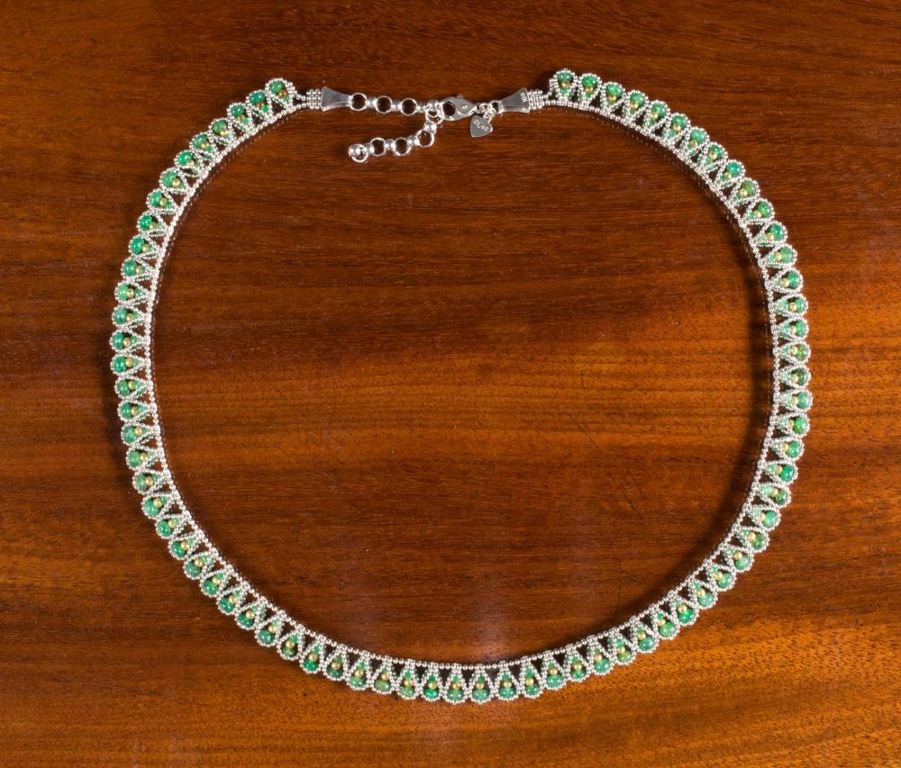 Appraisal: EMERALD AND EIGHTEEN KARAT GOLD NECKLACE The k white gold