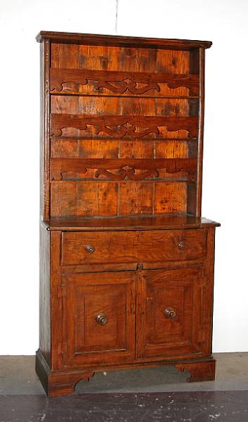 Appraisal: A Federal mahogany bow front chest of drawers early th