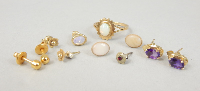 Appraisal: Various ct gold and other jewellery to include a ct