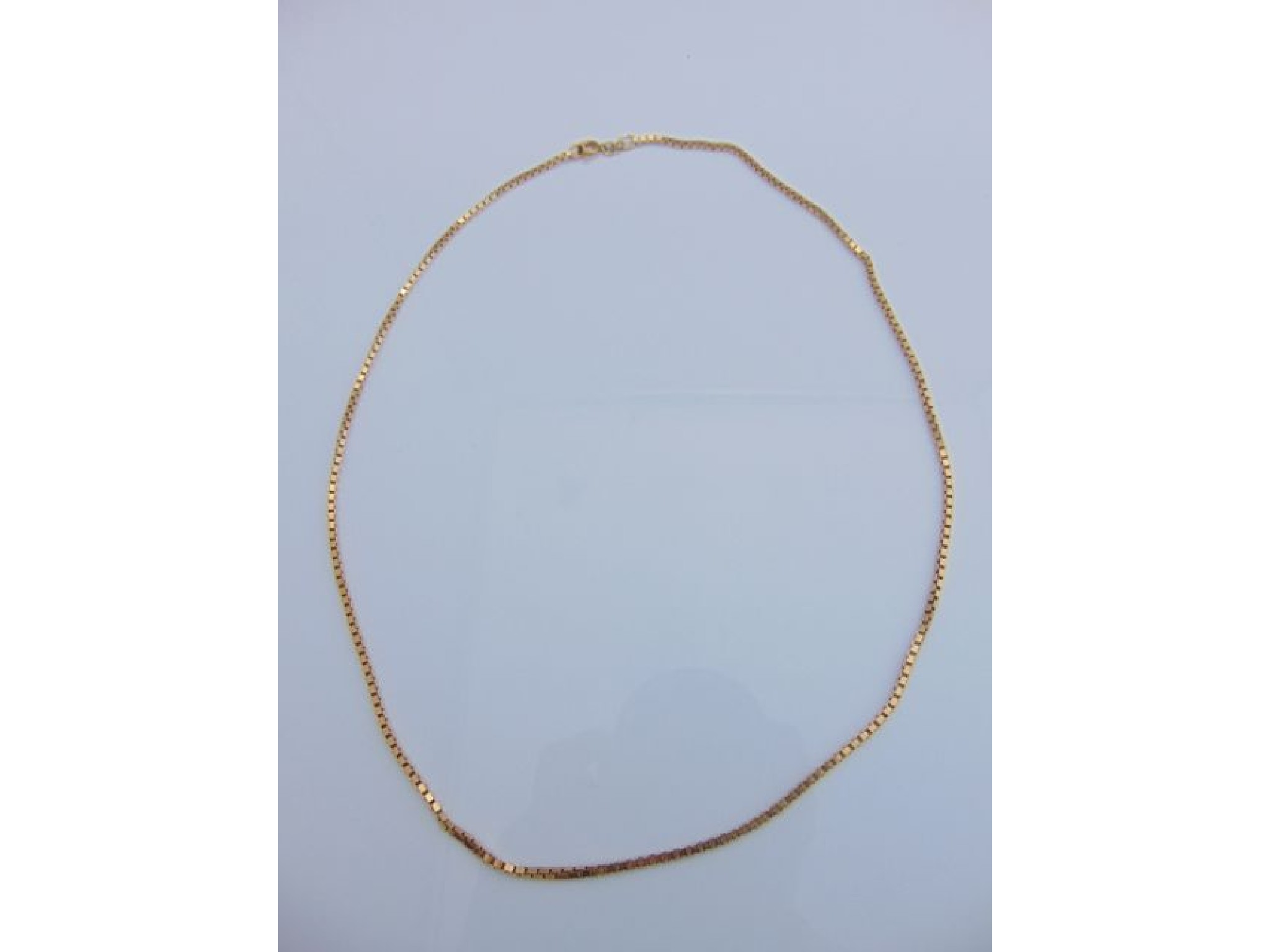 Appraisal: A ct gold box-link necklace g