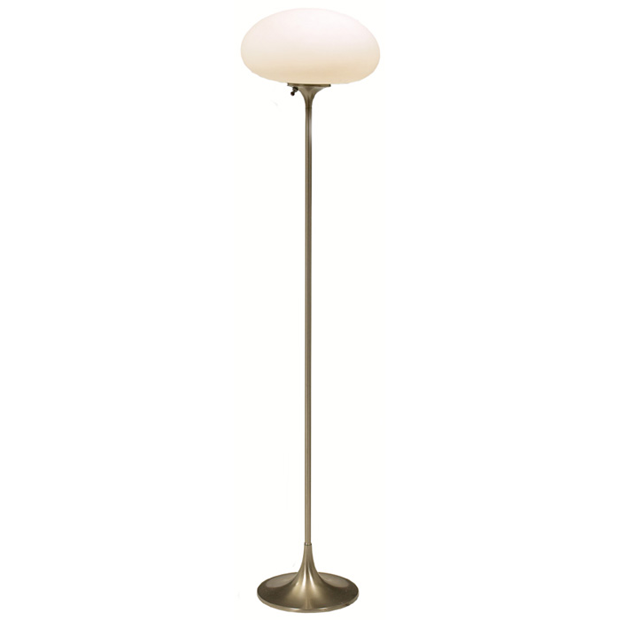 Appraisal: Laurel floor lamp USA c s metal base with original