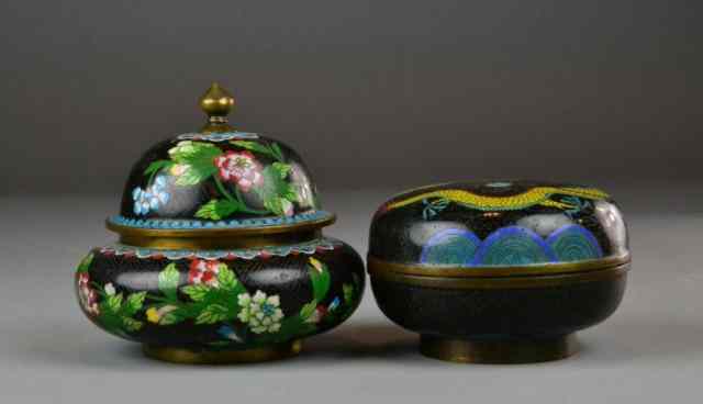 Appraisal: Pcs Chinese Cloisonne Covered VesselsTwo round covered cloisonne vessels both