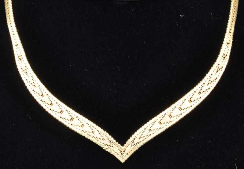 Appraisal: K Y Gold V-Shaped Necklace Weight grams dwt Condition Excellent