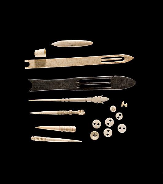 Appraisal: WHALE BONE BODKINS AND SEWING ACCESSORIES American th century Includes