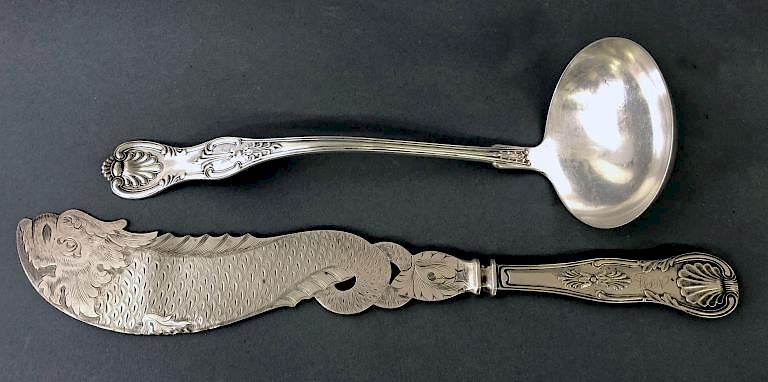 Appraisal: Sterling Silver Kings Ladle and Fish Slice Sterling silver Kings