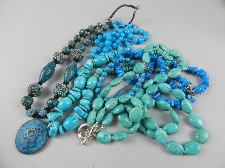 Appraisal: A quantity of natural stone and other necklaces to include