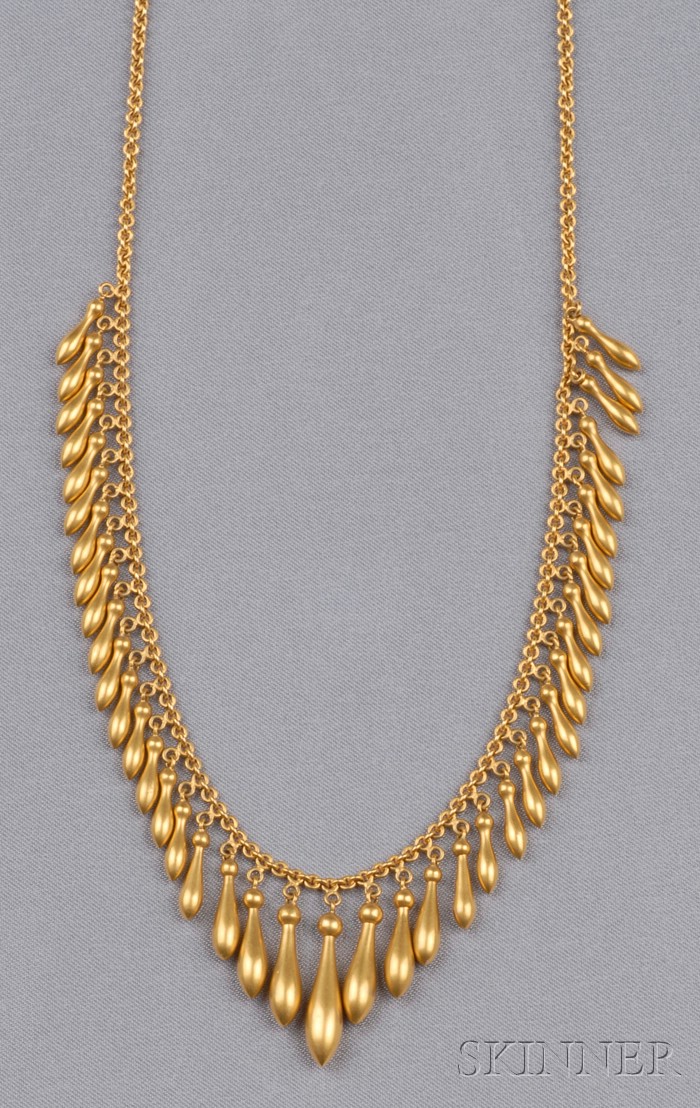 Appraisal: Antique kt Gold Fringe Necklace composed of trace link chain