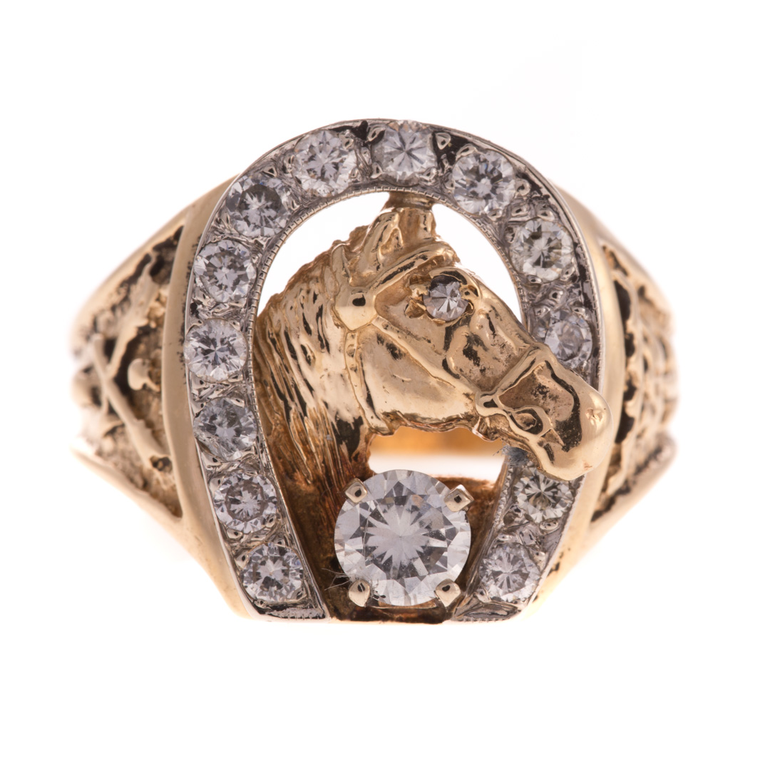 Appraisal: A Gentlemen's Diamond Horse Shoe Ring in K K yellow