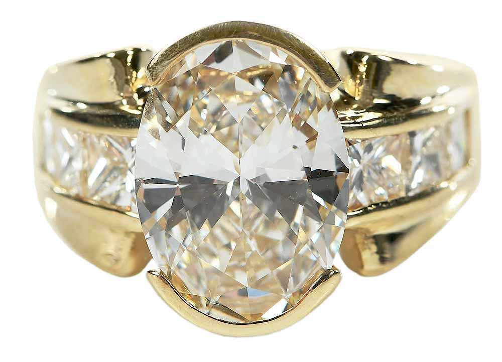 Appraisal: kt ct Diamond Ring center oval brilliant cut diamond cts