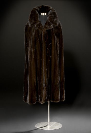 Appraisal: Mink Cape with a two-button closure and hook at collar