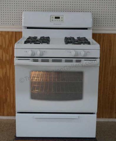 Appraisal: Frigidaire Gas Stove Range Oven Freestanding - Burner Gas Stove