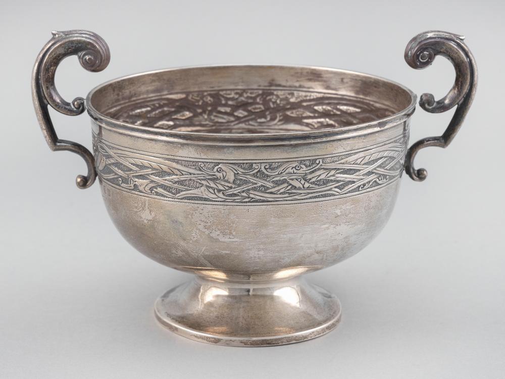 Appraisal: IRISH SILVER BOWL DUBLIN APPROX TROY OZ IRISH SILVER BOWL