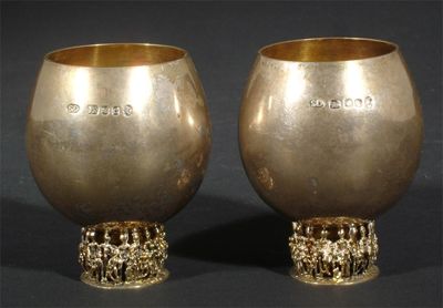 Appraisal: A pair of Stuart Devlin silver miniature goblets the pierced