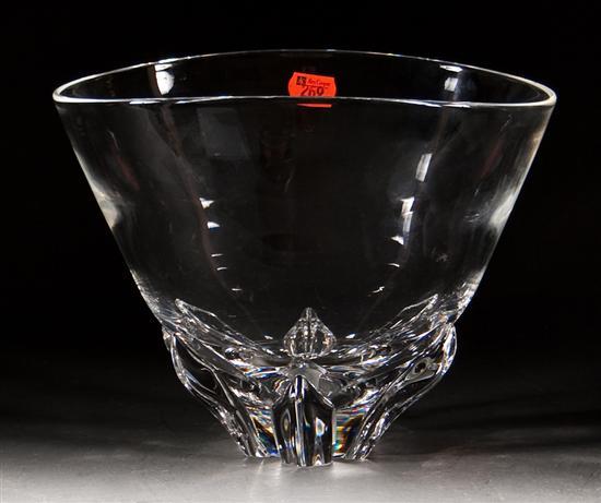 Appraisal: Steuben glass center bowl th century etch mark with original