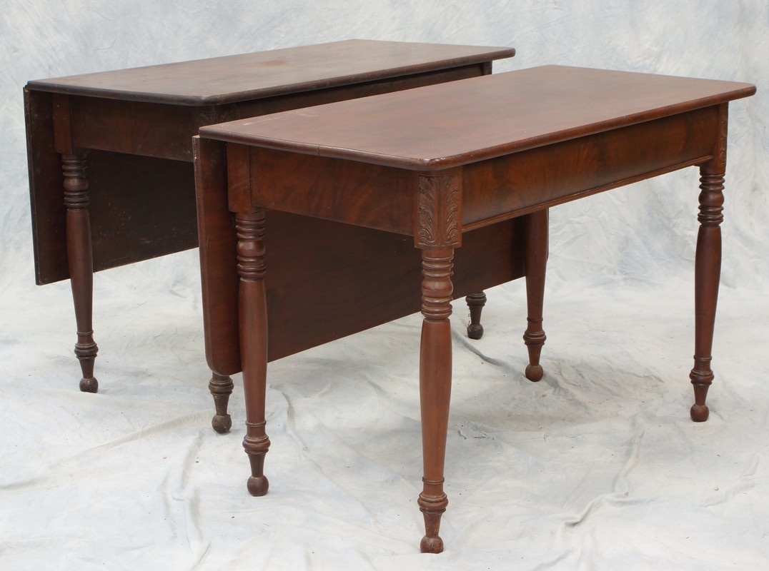 Appraisal: Pr mahogany Sheraton d l banquet table ends w long