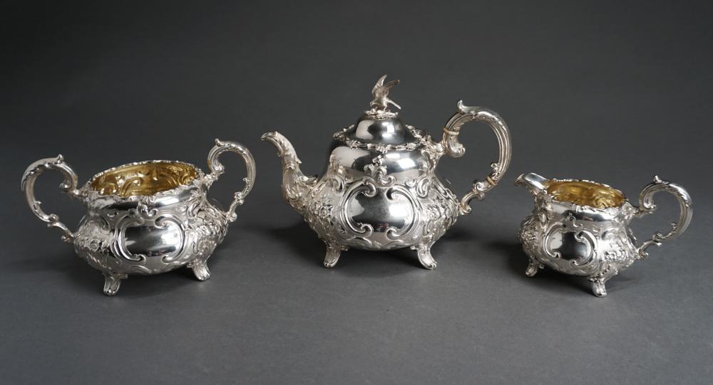 Appraisal: A B SAVORY SONS ENGLISH STERLING SILVER THREE-PIECE TEA SET