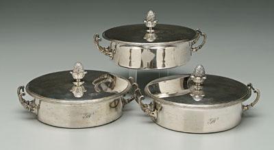 Appraisal: Set of three silver entre eacute dishes round with reeded