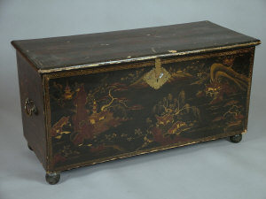 Appraisal: A Chinese black lacquer and gilt chest circa the top