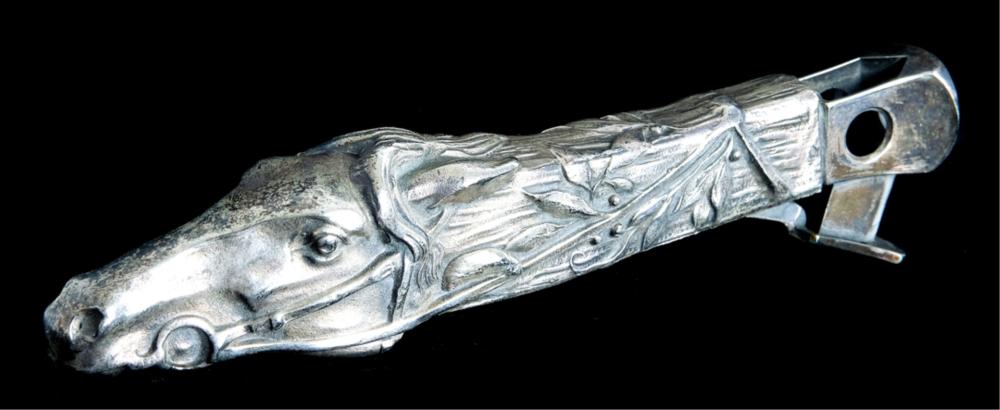 Appraisal: RACE HORSE SILVER PLATED TABLE TOP CIGAR CUTTERRace Horse silver