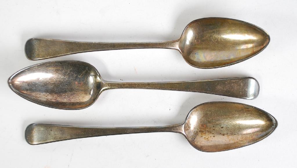 Appraisal: SET OF GEORGE III SILVER TABLE SPOONS Early English pattern