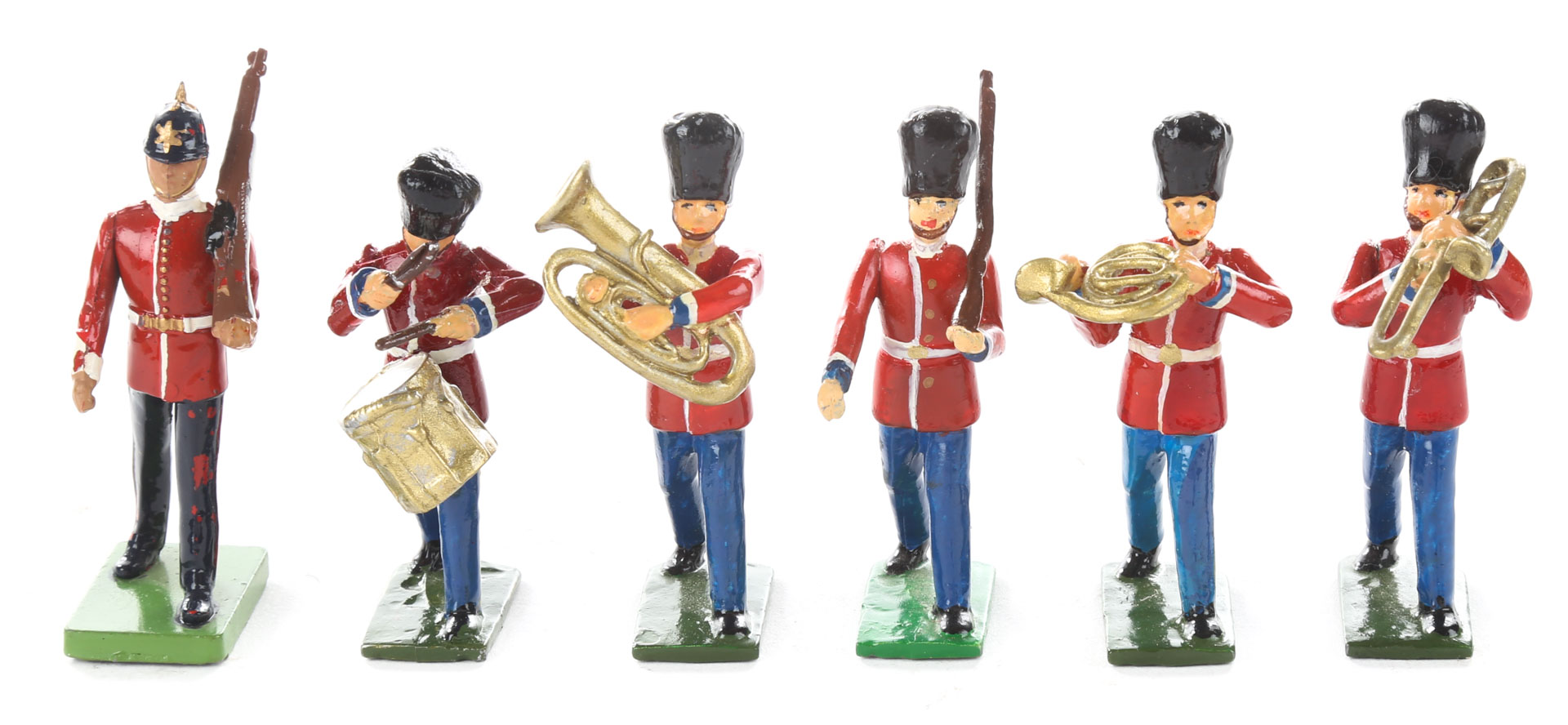 Appraisal: Scots Guard painted lead marching band musicians Condition Good condition