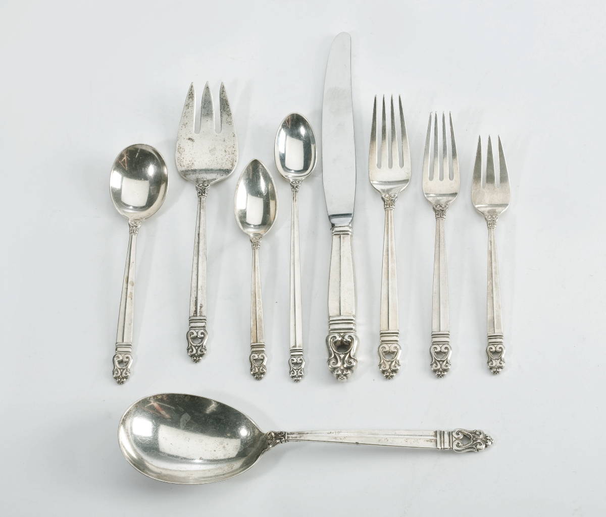 Appraisal: AMERICAN SILVER 'ROYAL DANISH' PATTERN PART FLATWARE SERVICE INTERNATIONAL SILVER