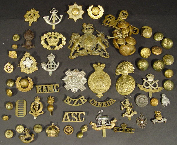 Appraisal: Collection of predominantly British cap badges buttons pips etc from