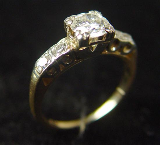 Appraisal: Ladies Diamond Yellow Gold Ring k yellow gold carat round