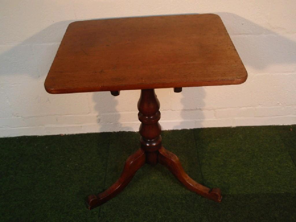 Appraisal: A Victorian mahogany pedestal table with tripod base