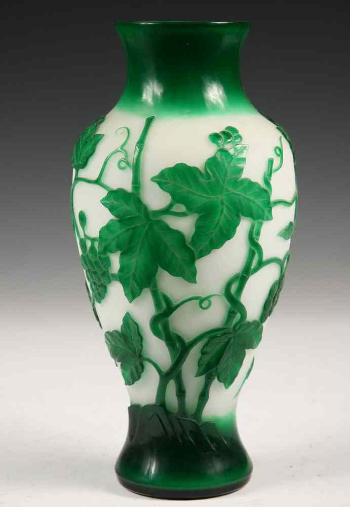 Appraisal: PEKING GLASS VASE - Green on White Peking Glass Baluster