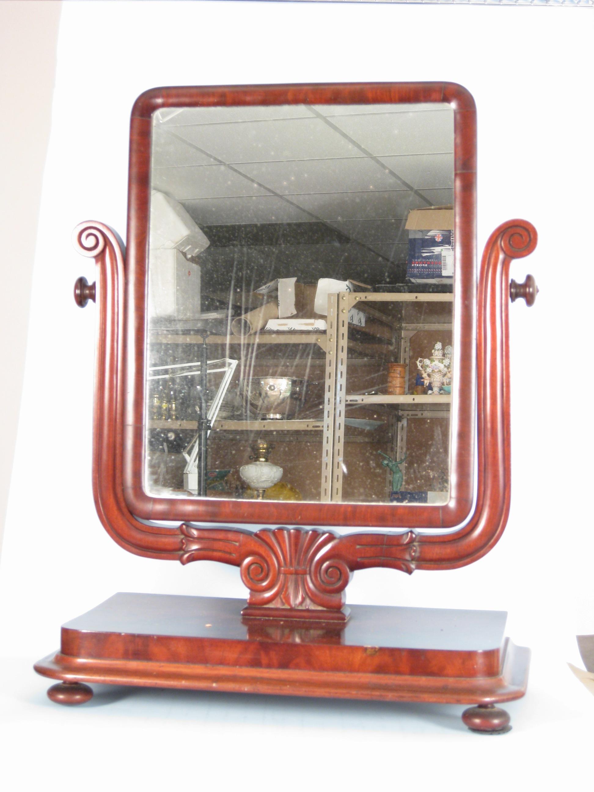 Appraisal: A William IV mahogany gentlemans' Dressing Mirror scrolled detail upon