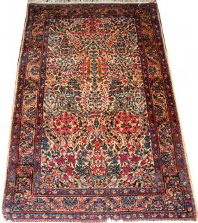 Appraisal: KERMAN PERSIAN HANDWOVEN RUG KERMAN PERSIAN HANDWOVEN RUG W '