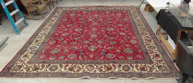 Appraisal: Roomsize Oriental rug ' '' x ' ''