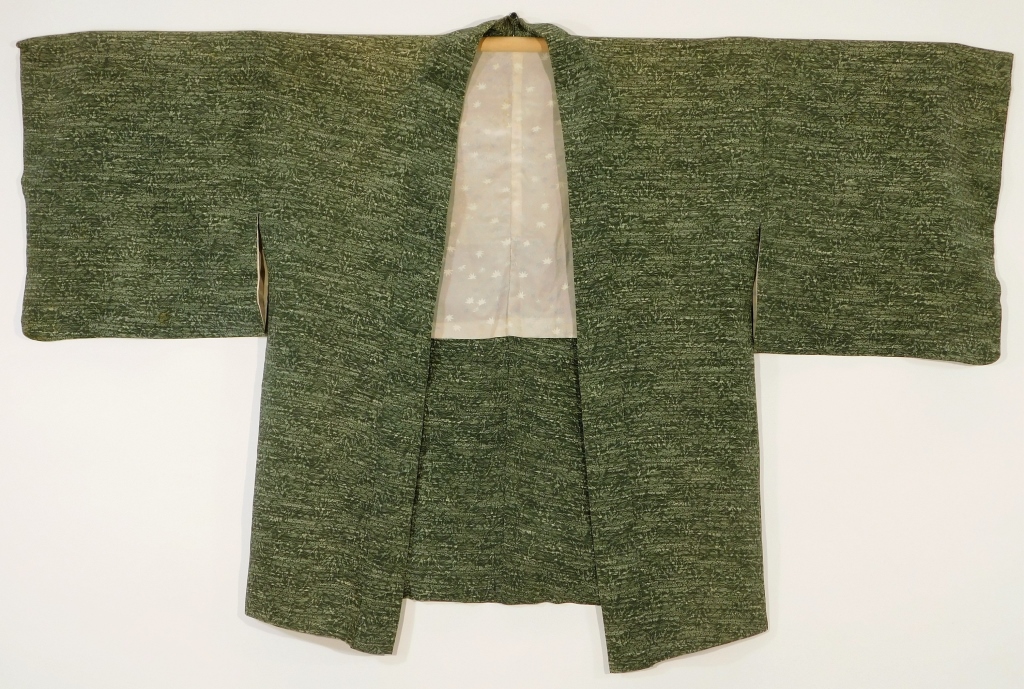 Appraisal: JAPANESE SAGE GREEN VARIEGATED HAORI Japan - th CenturyWoven silk