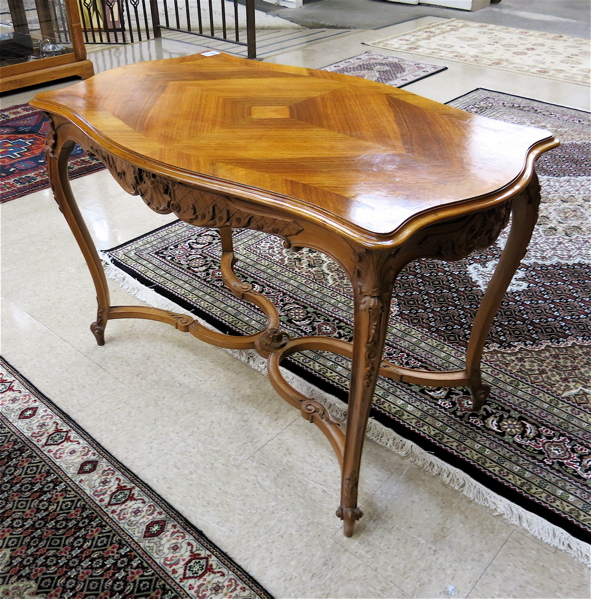 Appraisal: LOUIS XV STYLE CENTER TABLE French c having a rectangular