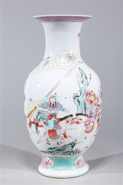 Appraisal: Chinese famille rose enameled porcelain vase with warriors to body